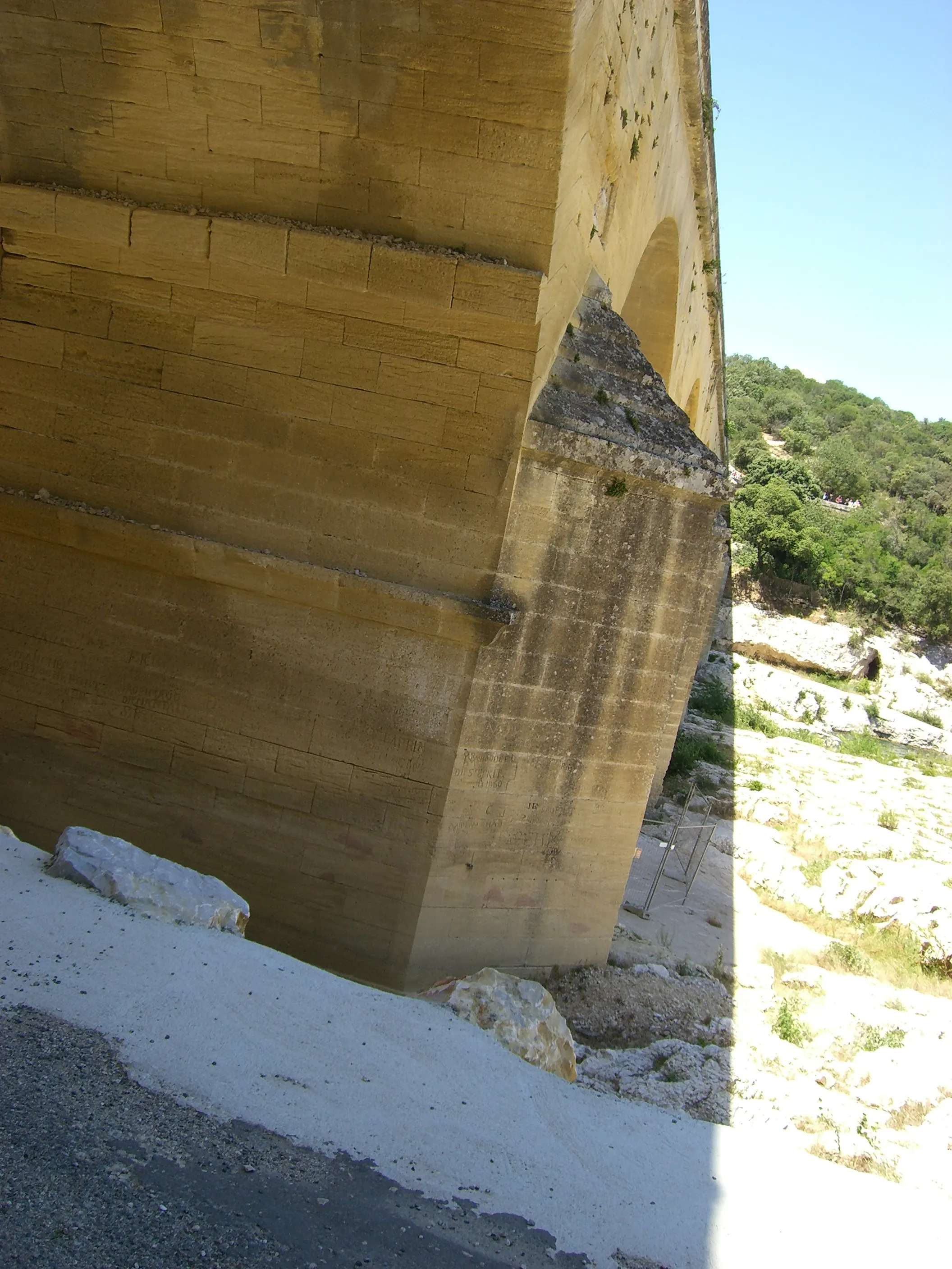 2006 Jun - Pont du Gard - Nîmes